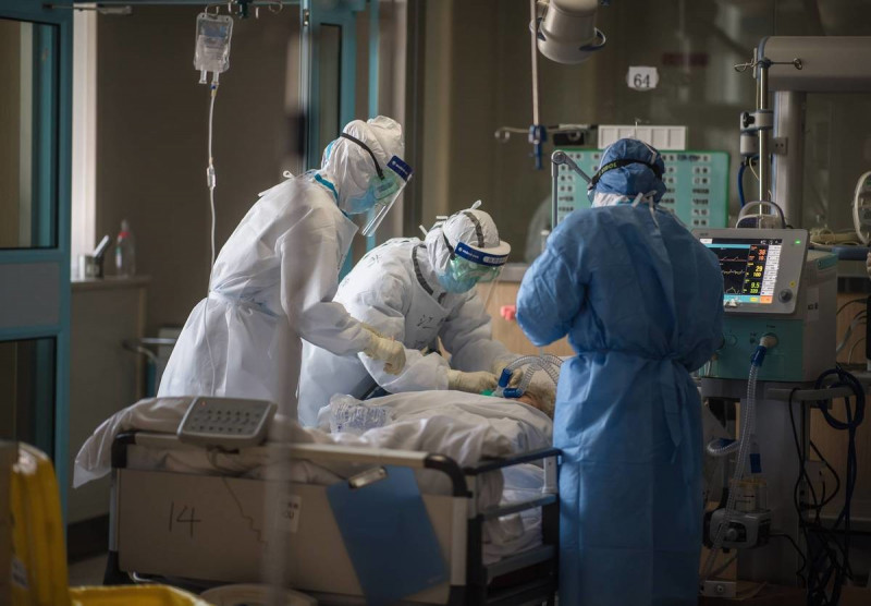 Врачи Областной больницы №3 Тобольска жалуются на отсутствие выплат за коронавирус 