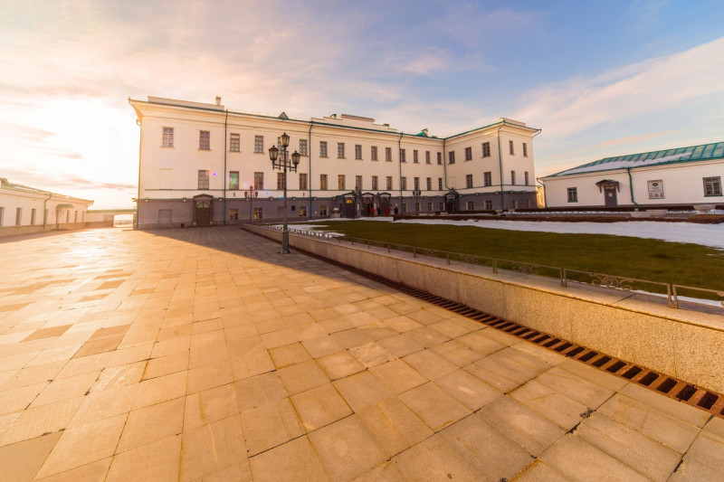 Дворец наместника тобольск фото