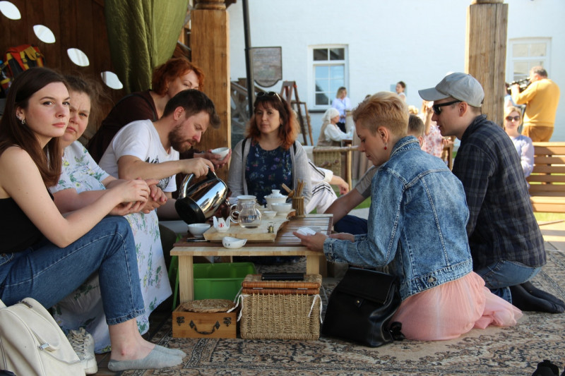 Праздник чая в Тобольске: музей-заповедник знает, как отдыхать интересно