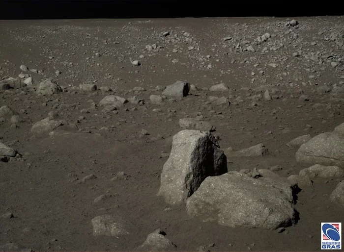Китайцы опубликовали фотографии обратной стороны луны