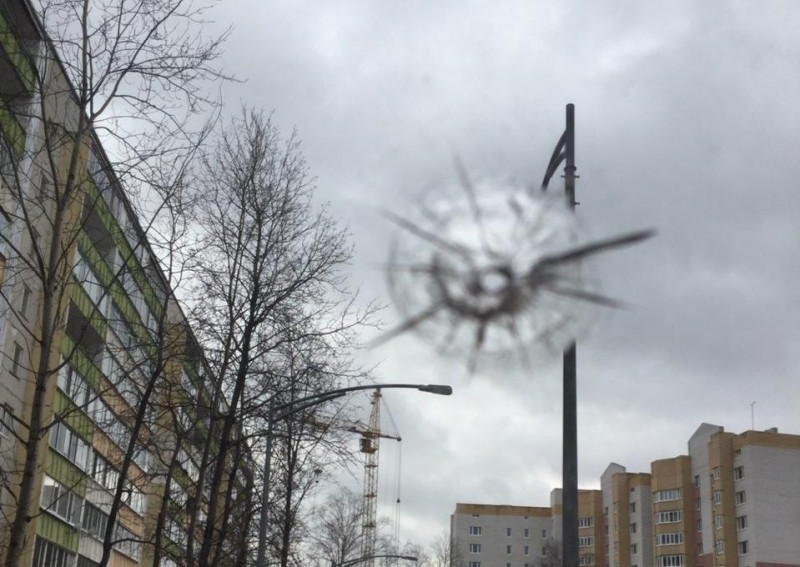 Очередной случай стрельбы в Тобольске: теперь стреляют по окнам квартир