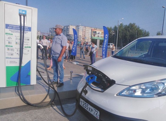 В Тобольске открылась бесплатная зарядная станция для электромобилей