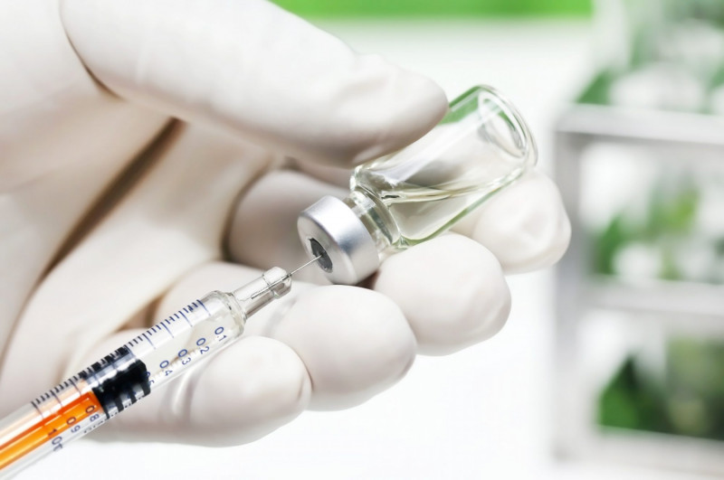 Успешное испытание первой в мире вакцины от коронавируса